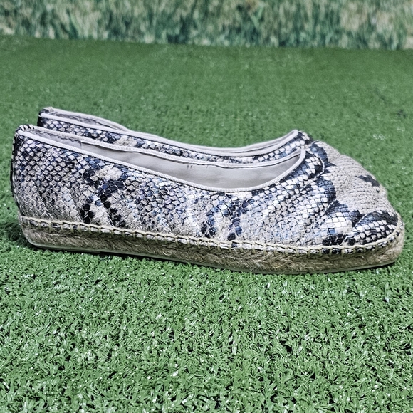 FRANCO SARTO | KIYA SNAKESKIN FAUX LEATHER PUFF ESPADRILLES - Picture 2 of 15